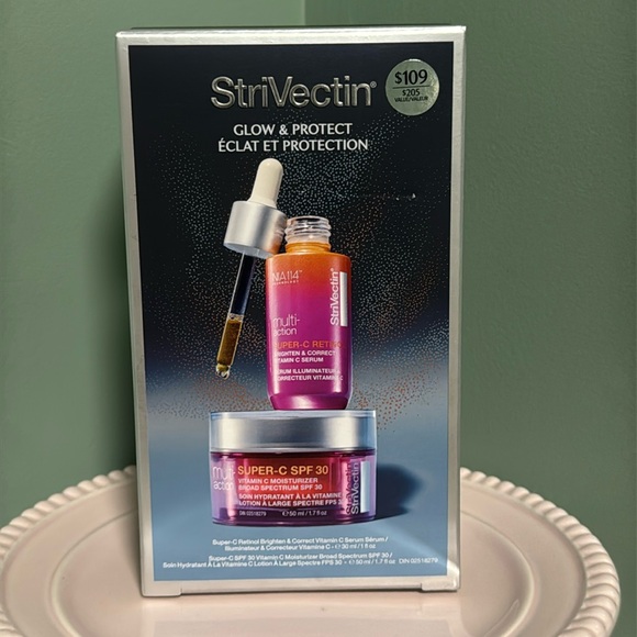 StriVectin Other - NIB StriVectin Glow & Protect Kit